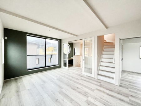 ���̑����ρ@���邢2�K���r���O�I�O����̎������V���b�g�A�E�g���ĉƑ��̃v���C�o�V�[�����܂��B