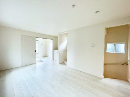 ���̑����ρ@���K�ȏ��g�[�t���̍L�X���r���O�B�Ƒ������R�ƏW�܂�e���̃X�y�[�X�ɂȂ肻��