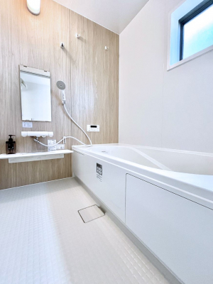 �����@����̔�����₷��؂ȃo�X�^�C���B�������Ƃ����C���y����Ŕ����Ƃ肽���ł��ˁI  