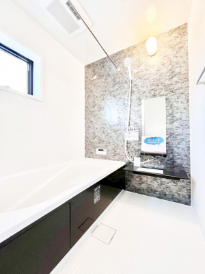 �����@����̔�������Ă���閾�邢�������̂���o�X���[��