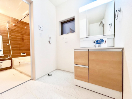 ���̑��@�g�x�x���X���[�Y�ɂ����Ȃ���E�ߏ�B  