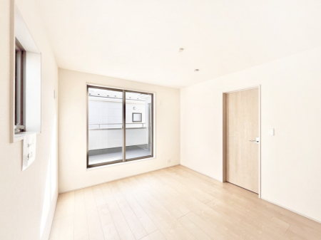 ���̑����ρ@�o���R�j�[���J�������v���X���Ă����m��