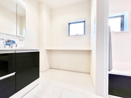 ���̑��@�g�x�x���X���[�Y�ɂ����Ȃ���E�ߏ�B  