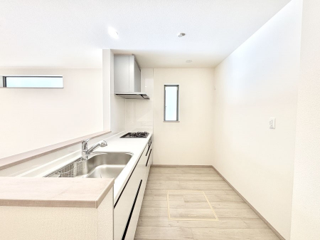 �L�b�`���@��Ƃ肠��L�b�`���ł͂��Ƒ��Ɗy�������������ł��܂��B