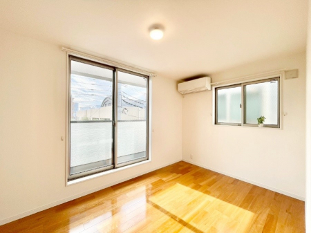 ���̑����ρ@���邢�o���R�j�[�T�C�h�ɗm����ݒu�B�ڊo�߂̗ǂ��Q���ɁB