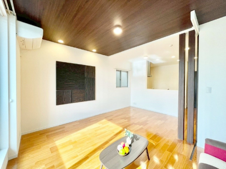 ���̑����ρ@���邢�z���������A�����̕��͋C�ɖ��������_�C�j���O�B