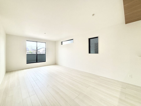 ���̑����ρ@�傫�ȑ����炽���Ղ�̗z���ƕ����������郊�r���O  