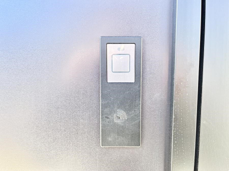 ���ց@���N���N�J���I�X�}�[�g�R���g���[���L�[�B