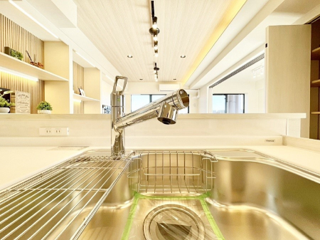 ���̑����ρ@�򐅊��̌^�̃L�b�`���Ő􂢕��p�E�����p�Ɛ؂�ւ��ȒP