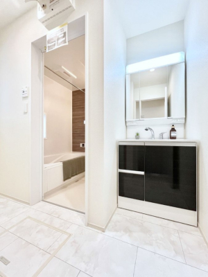 ���̑��@��Ƃ�̐��ʃX�y�[�X�Œ��̐g�x�x�����N���N  