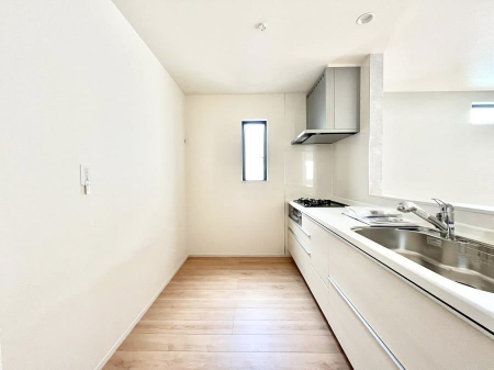 �L�b�`���@��Ƃ肠��L�b�`���ł͂��Ƒ��Ɗy�������������ł��܂��B