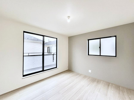 ���̑����ρ@2�ʍ̌����m�ۂ������邢��ԁB�Ƒ��݂�Ȃ����K�ȕ�炵����������݌v�ł��B