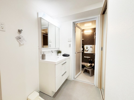 ���ʑ�E���ʏ��@������������ʉ��ώ��Œ��̐g�x�x�����K