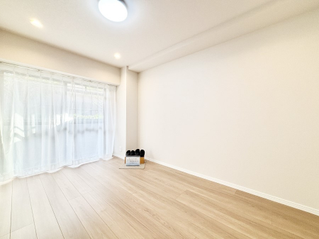 ���̑����ρ@�o���R�j�[���J�������v���X���Ă����m��