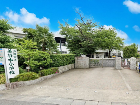 ���ӊ��@���w�Z 700m �˓c�s�����J�{���w�Z