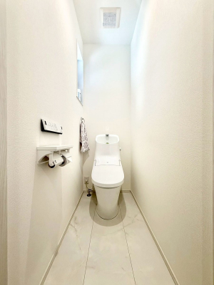 gC@gC1K2KꂼɔzuĂĂƂĂ֗łB 