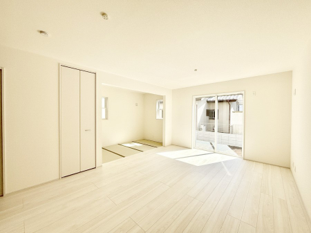 ���̑����ρ@��������̗ǂ����r���O�B���C�ɓ���̃O���[��������΍X�ɐS�n�悳���A�b�v�I