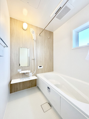 �����@����̔�����₷��؂ȃo�X�^�C���B�������Ƃ����C���y����Ŕ����Ƃ肽���ł��ˁI  