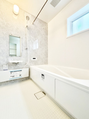 �����@����̔�������Ă���閾�邢�������̂���o�X���[��