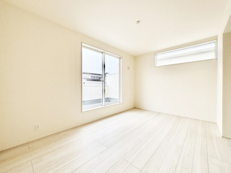 ���̑����ρ@�o���R�j�[���J�������v���X���Ă����m��