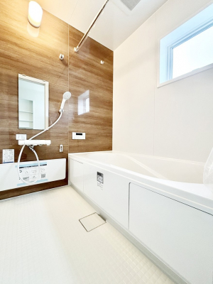 �����@����̔�������Ă���閾�邢�������̂���o�X���[��