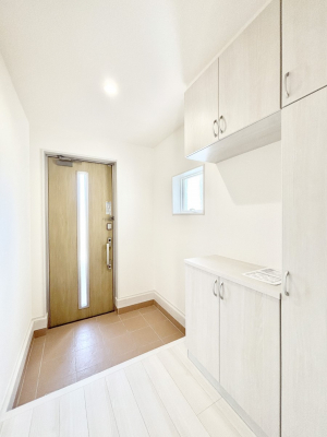 ���ց@�Ƒ��̋A��₨�q�l�������������}���錺��  