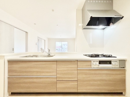 �L�b�`���@�������������I�ɁA�y�����I�V�X�e���L�b�`��