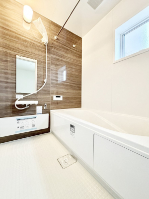 �����@����̔�������Ă���閾�邢�������̂���o�X���[��