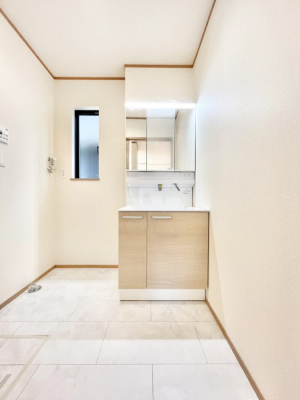 ���ʑ�E���ʏ��@���[�͂Ƌ@�\���ɗD�ꂽ���ʉ��ϑ�  