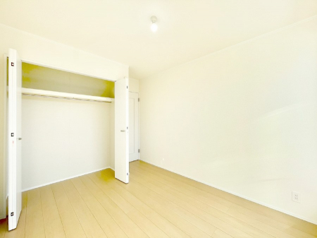 Q@g₷`ŃxbgƋ̒uɂ邱Ƃ܂B   