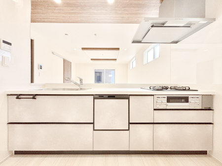 �L�b�`���@�������������I�ɁA�y�����I�V�X�e���L�b�`��  