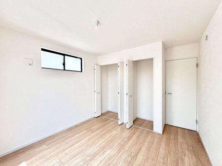 �q�������@�q�������ɂ��������߂Ȏ��[�X�y�[�X�����Ղ�̋���