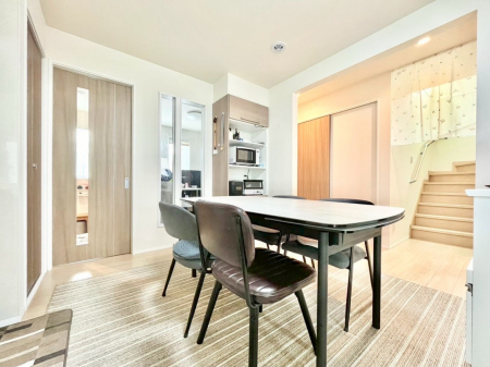 ���̑����ρ@�Ƒ������R�ƏW�܂�e���̃X�y�[�X�ɂȂ肻��