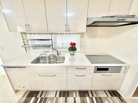 �L�b�`���@�������������I�ɁA�y�����I�V�X�e���L�b�`��