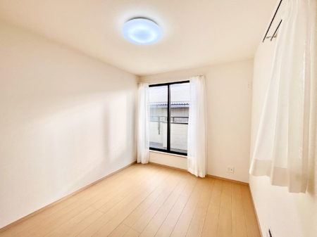 ���̑����ρ@�o���R�j�[���J�������v���X���Ă����m��