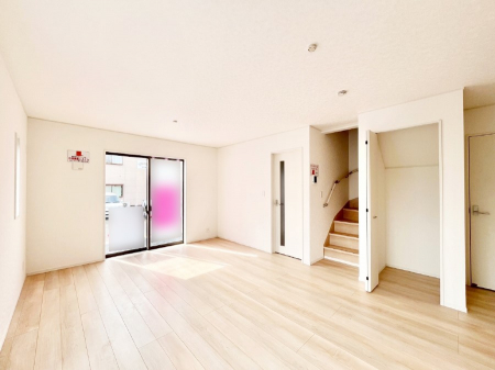 ���̑����ρ@�Ƒ������R�ƏW�܂�e���̃X�y�[�X�ɂȂ肻��