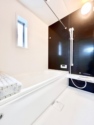 �����@����̔�������Ă���閾�邢�������̂���o�X���[��