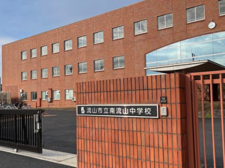 ���ӊ��@���w�Z 3100m �여�R���w�ZK