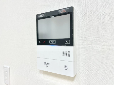 ���̑����ρ@�K��҂���ڂł킩����S�̂s�u���j�^�[�t���C���^�[�z���B   