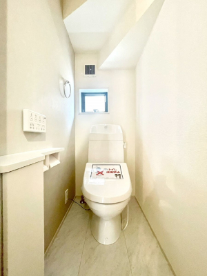 gC@gC1K2KꂼɔzuĂĂƂĂ֗łB 