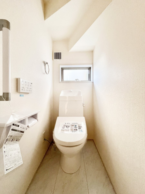 �g�C���@�g�C���͉������@�\�t��