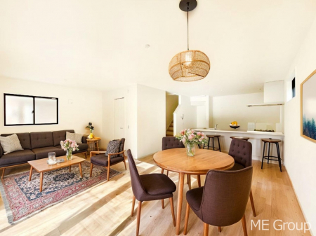 ���r���O�@��Ƃ肠��L�������������r���O�͉Ƒ��݂�Ȃ̌e���̋�Ԃł��@���Ƌ��CG�ł�