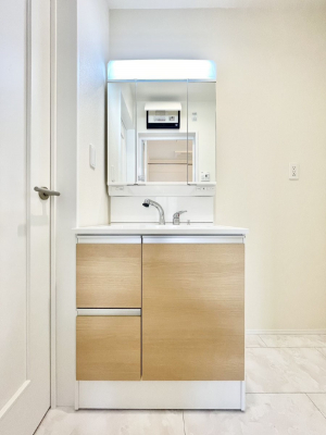 ���ʑ�E���ʏ��@�傫�����₷���O�ʋ��Ő�����������ʑ�́A�g�����Ȃ݃`�F�b�N�┧�̂������ɂ������߂ł��B 