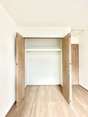 ���[�@�����Ղ�̎��[�X�y�[�X�ŉ��K�ɕ�点���� 