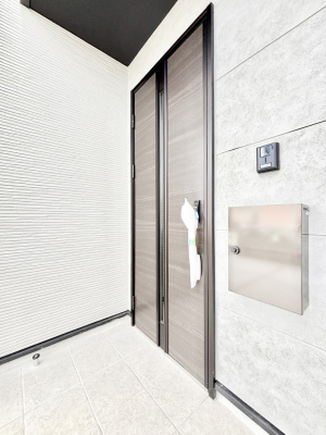 ���ց@���֑O�͉J���~���Ă��G��ɂ��������t��