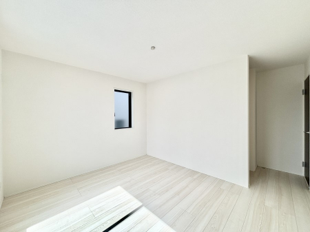 �Q���@�E�H�[�N�C���N���[�[�b�g�����邨�����B�G�߂��Ƃ̓���ւ����s�v�ŕ֗��ł��I