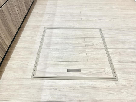 ̑ρ@[tIpiEpi̎[ɂ劈B