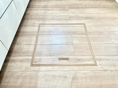 ̑ρ@[tIpiEpi̎[ɂ劈B