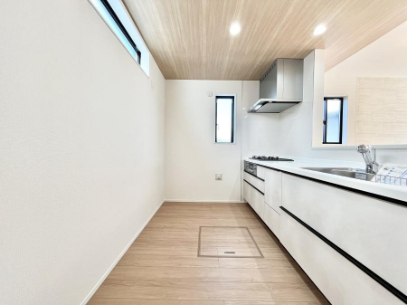 Lb`@u₩ȕʂ蔲Lb`B̂Ŗ邭Cɂ𗧂܂B