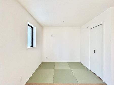 ̑ρ@rOƗׂ荇ĂaBقƈꑧła̋ԂłB